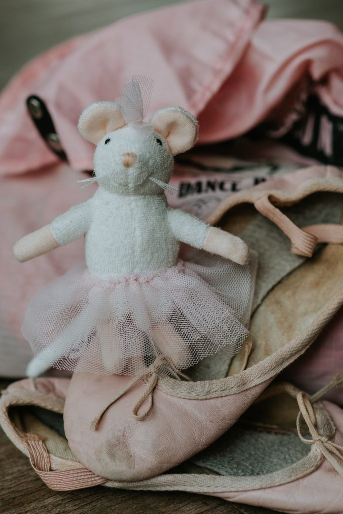 Peluche Souris Ella (12cm) - Le Manoir des souris