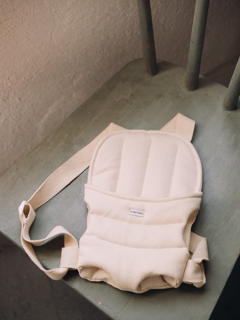 Porte baby Gommu en coton bio | Crème