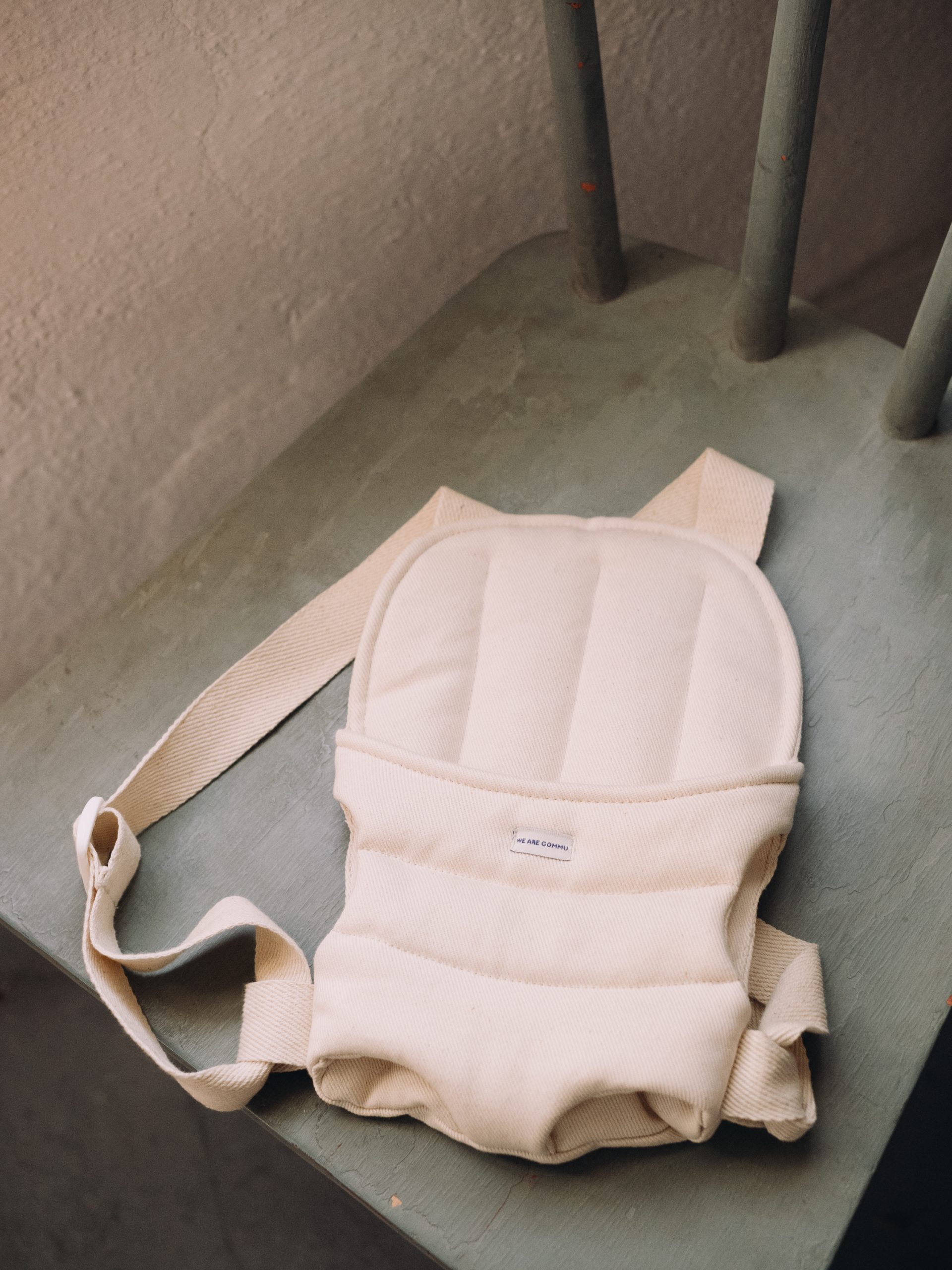 Porte baby Gommu en coton bio | Crème – Image 5