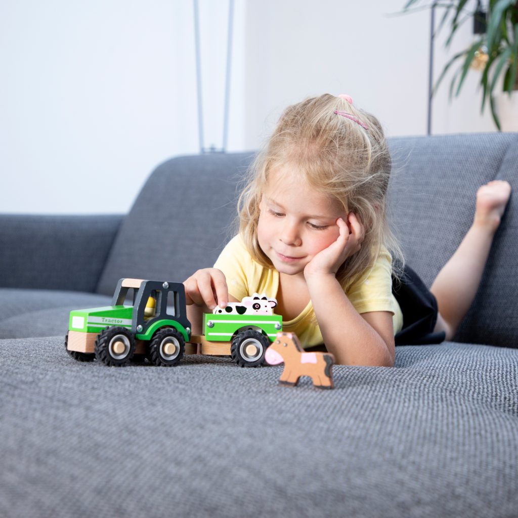 Tracteur avec une remorque