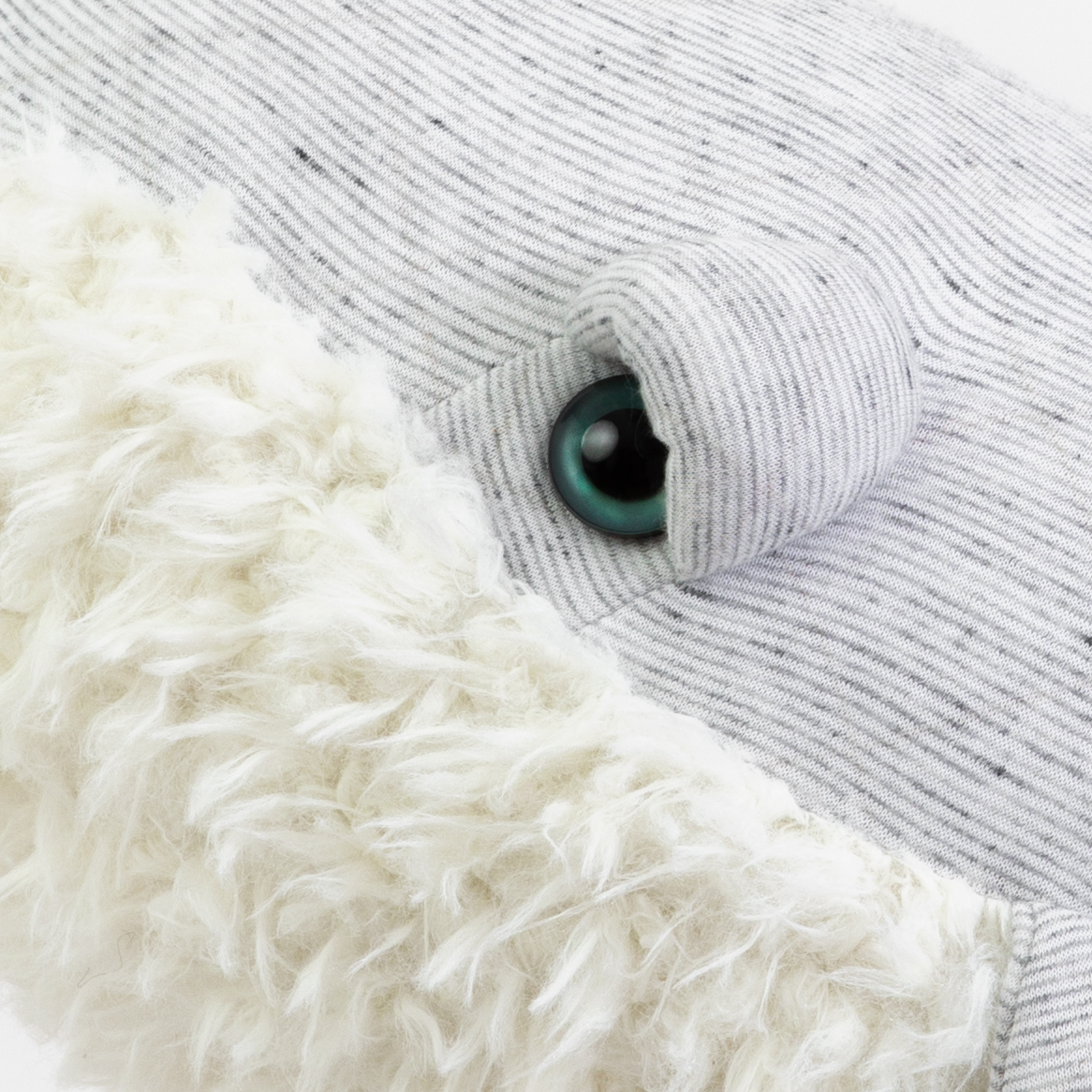 Baleine Gran pa bleu- Petite peluche en tissus cousue main – Image 2
