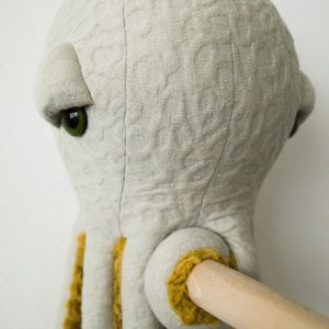 La petite pieuvre Pop - Peluche en tissus cousue main – Image 4