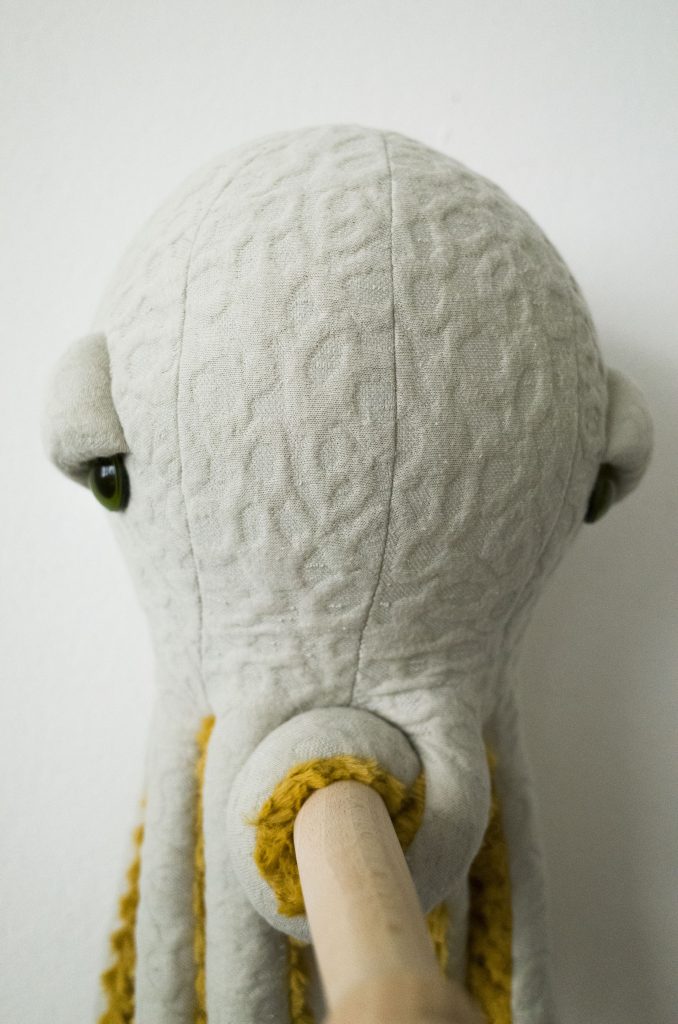 La petite pieuvre Pop - Peluche en tissus cousue main