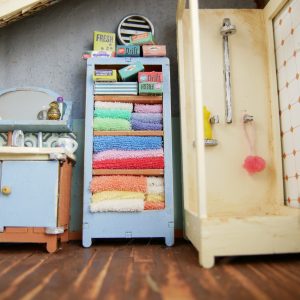 Kit de meubles - La Salle de bain du Manoir des souris – Image 5