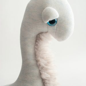 Petit diplo bleu glace - Peluche en tissus cousue main – Image 3