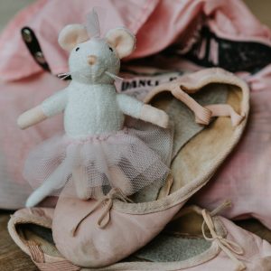 Peluche Souris Ella (12cm) - Le Manoir des souris – Image 2