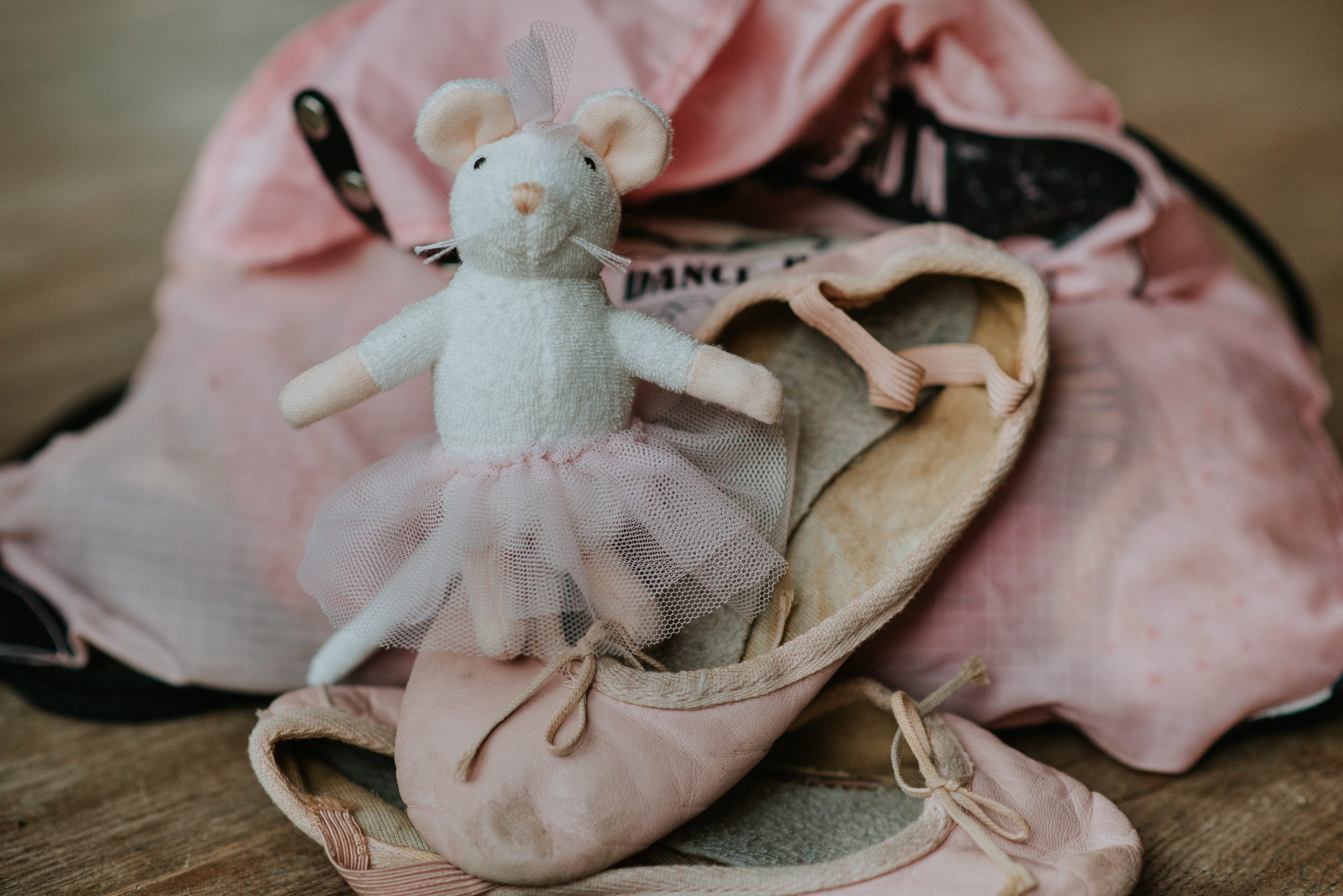 Peluche Souris Ella (12cm) - Le Manoir des souris – Image 2