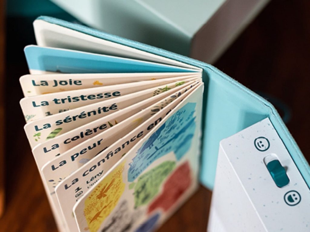 Boîte à histoires HoomKid avec 96 audios pour devenir maître de ses émotions