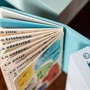 Boîte à histoires HoomKid avec 96 audios pour devenir maître de ses émotions – Image 5
