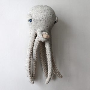 La petite pieuvre - Peluche en tissus cousue main – Image 2