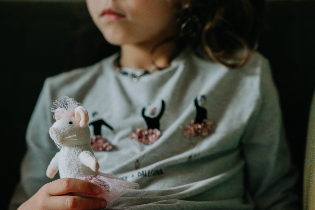 Peluche Souris Ella (12cm) - Le Manoir des souris