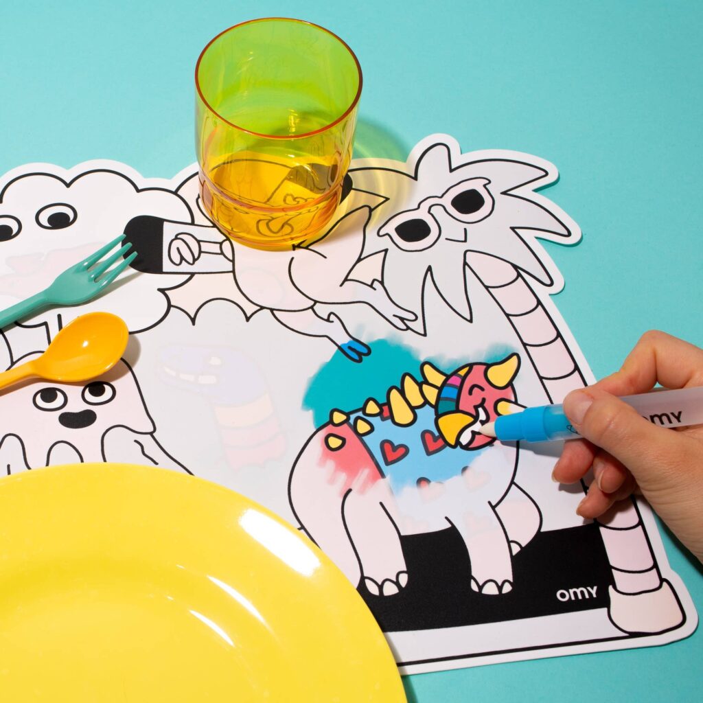 2 Sets de table magic water- Dinos