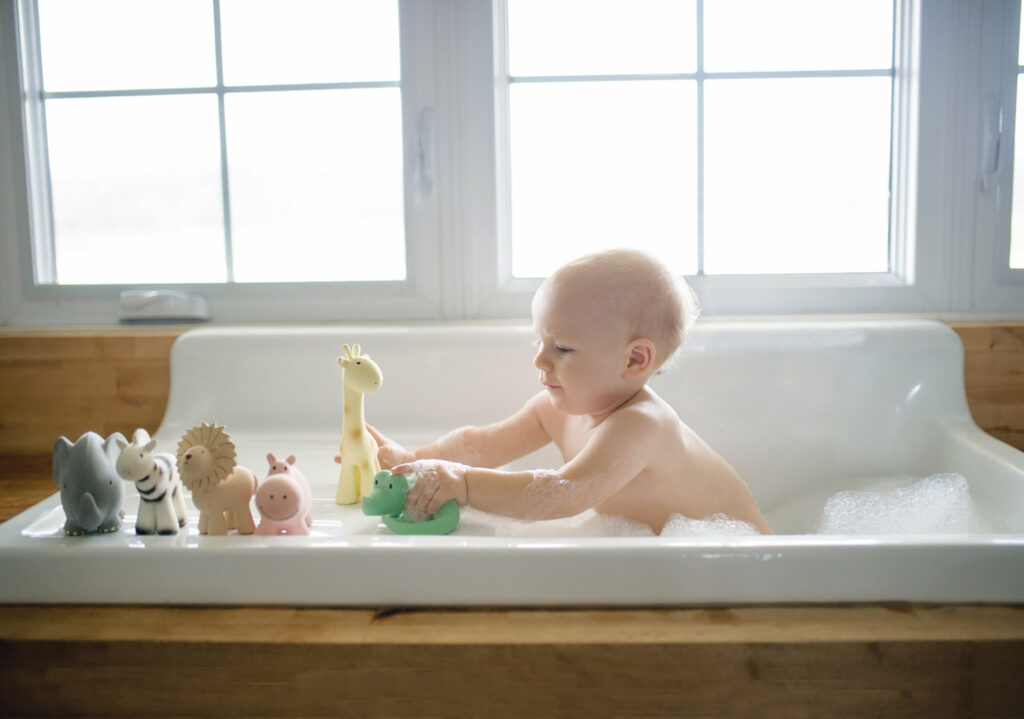 hippopotame, jeux de bain bébé